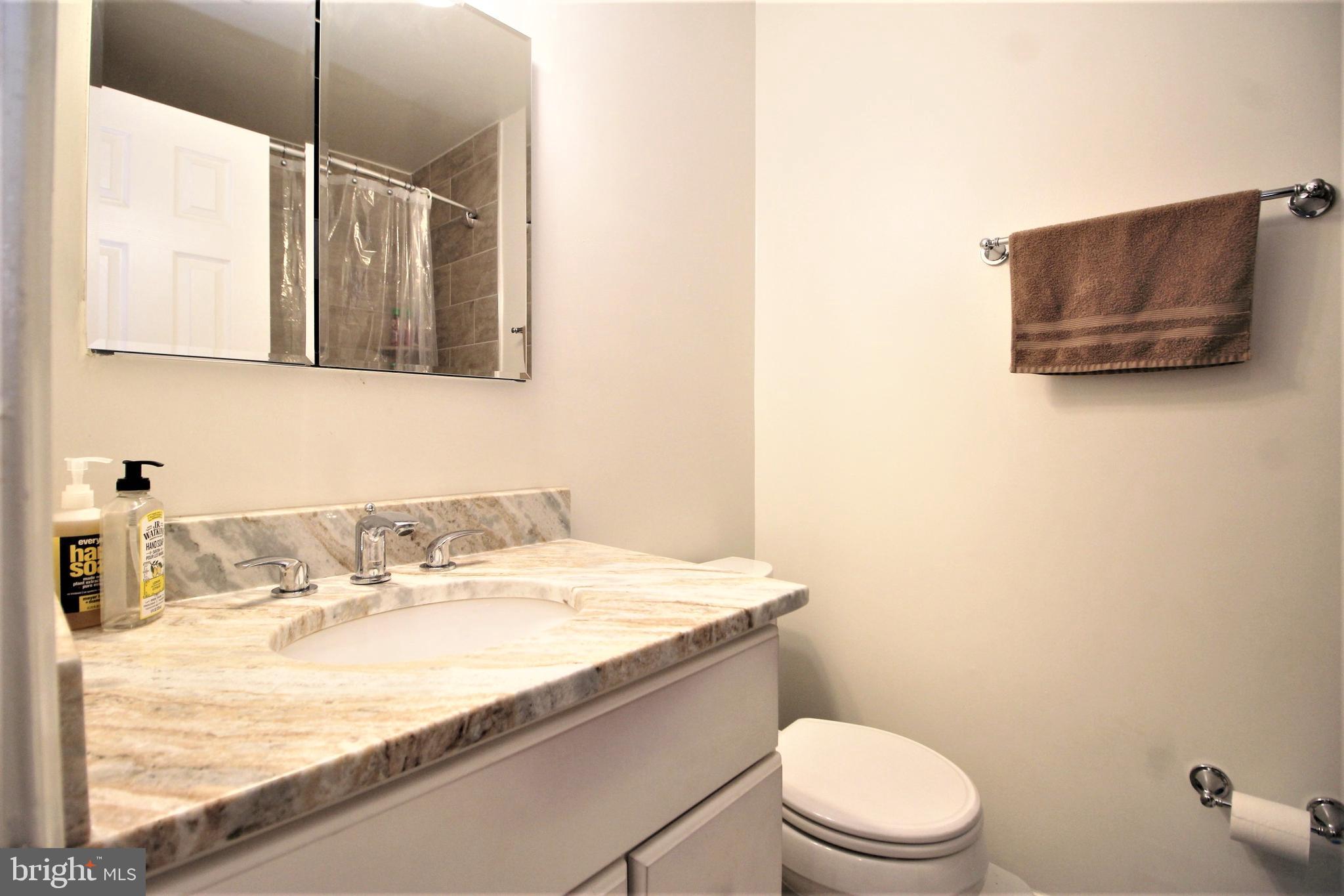 14805 Rydell Road, Unit 201 Centreville, VA 20121 - Photo 12 of 19 Gallery Image 12