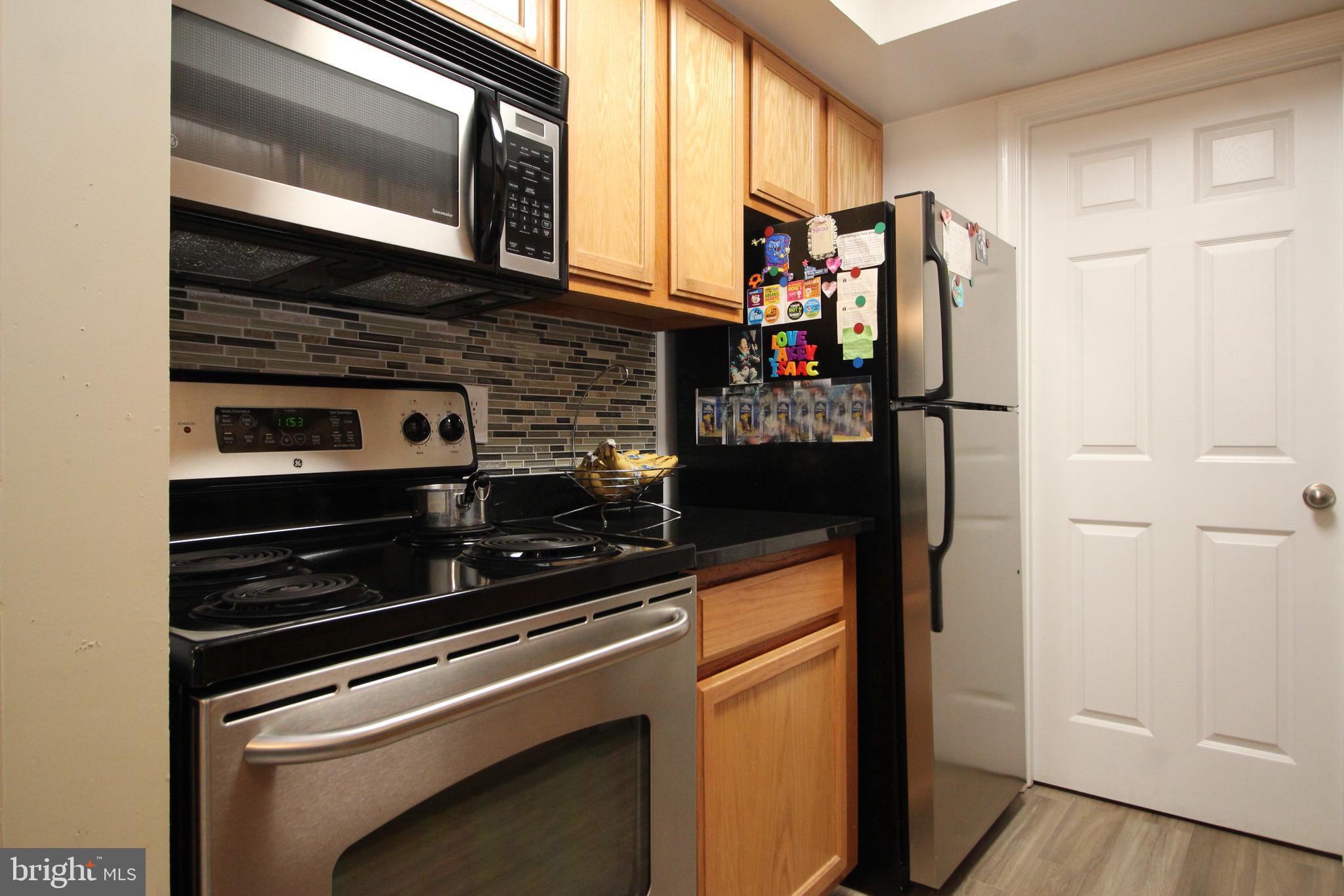14805 Rydell Road, Unit 201 Centreville, VA 20121 - Photo 5 of 19 Gallery Image 5