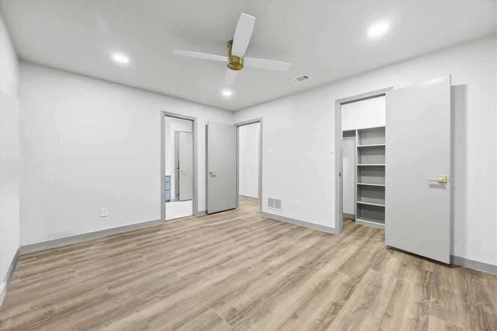 8 Harker Circle Rockwall, TX 75087 - Photo 17 of 29 a view of an empty room with a window