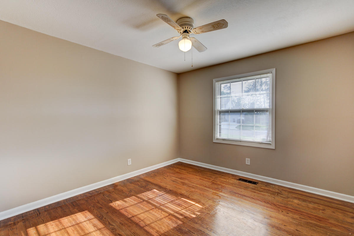 3704 Frostwood Road Knoxville, TN 37921 - Photo 12 of 23 + Perceptions (12)