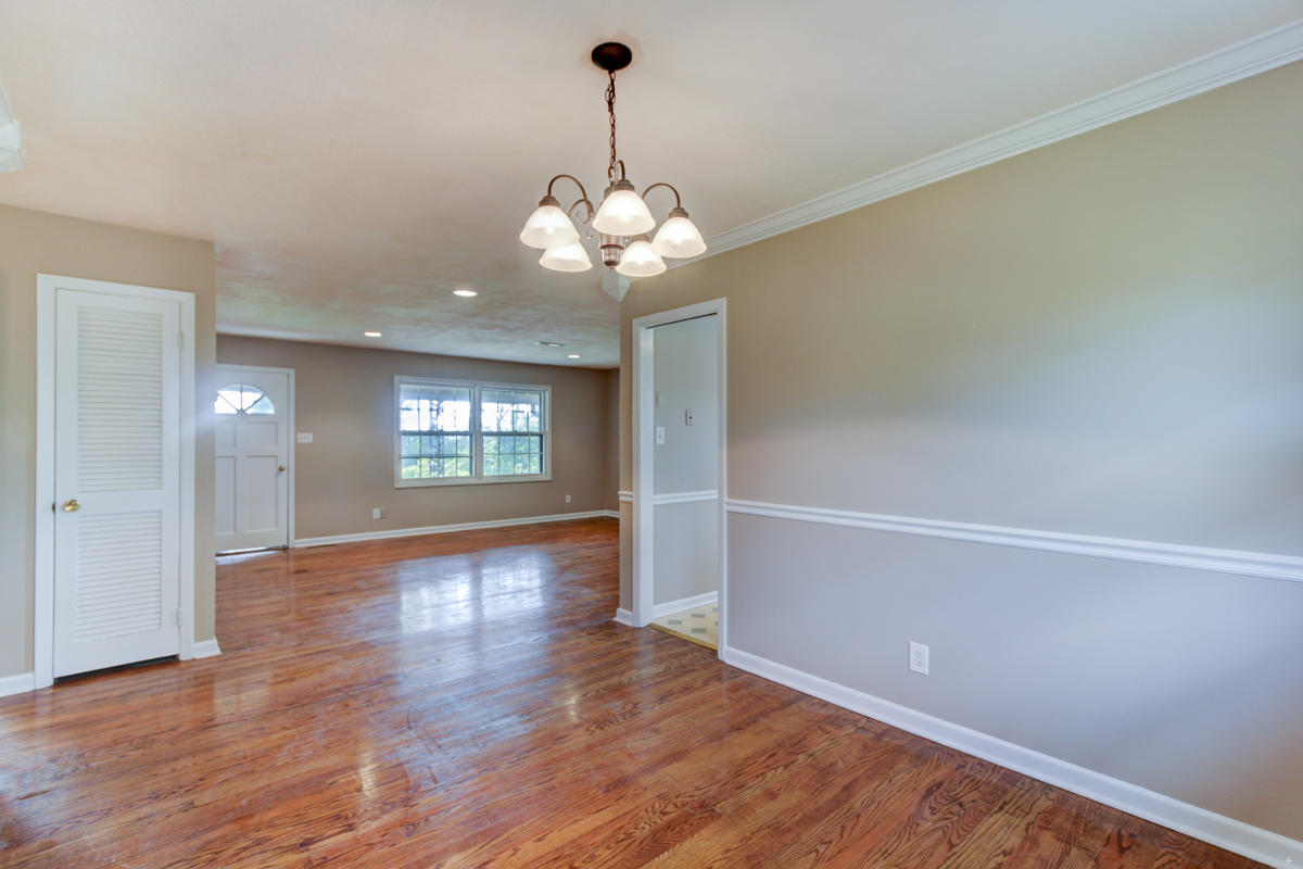 3704 Frostwood Road Knoxville, TN 37921 - Photo 6 of 23 + Perceptions (6)