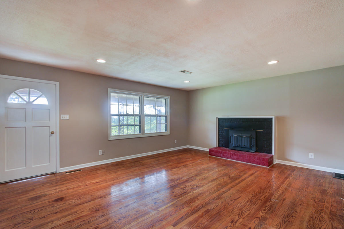 3704 Frostwood Road Knoxville, TN 37921 - Photo 10 of 23 + Perceptions (10)