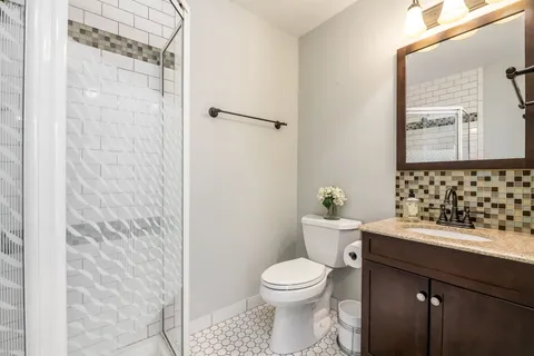 $700,000 | 750 North Noble Street, Unit A, Chicago, IL 60642