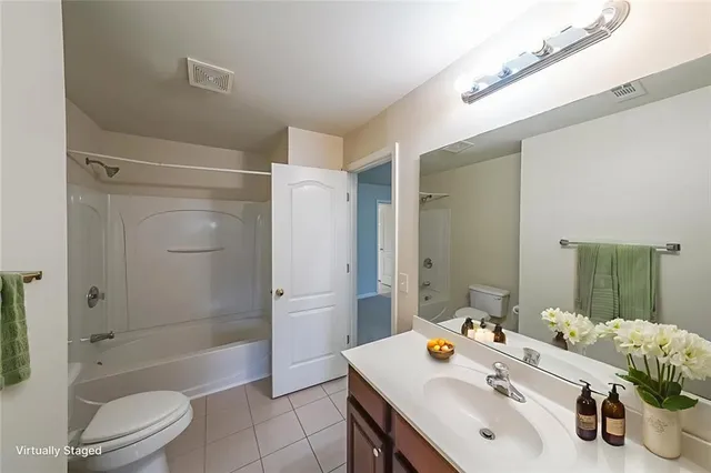 $365,000 | 382 Guibor Court, Unit 4, Kennesaw, GA 30144