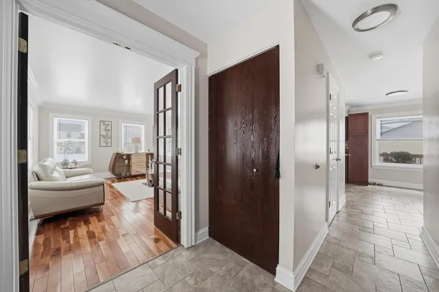 $470,000 | 1625 Powder Horn Drive, Algonquin, IL 60102