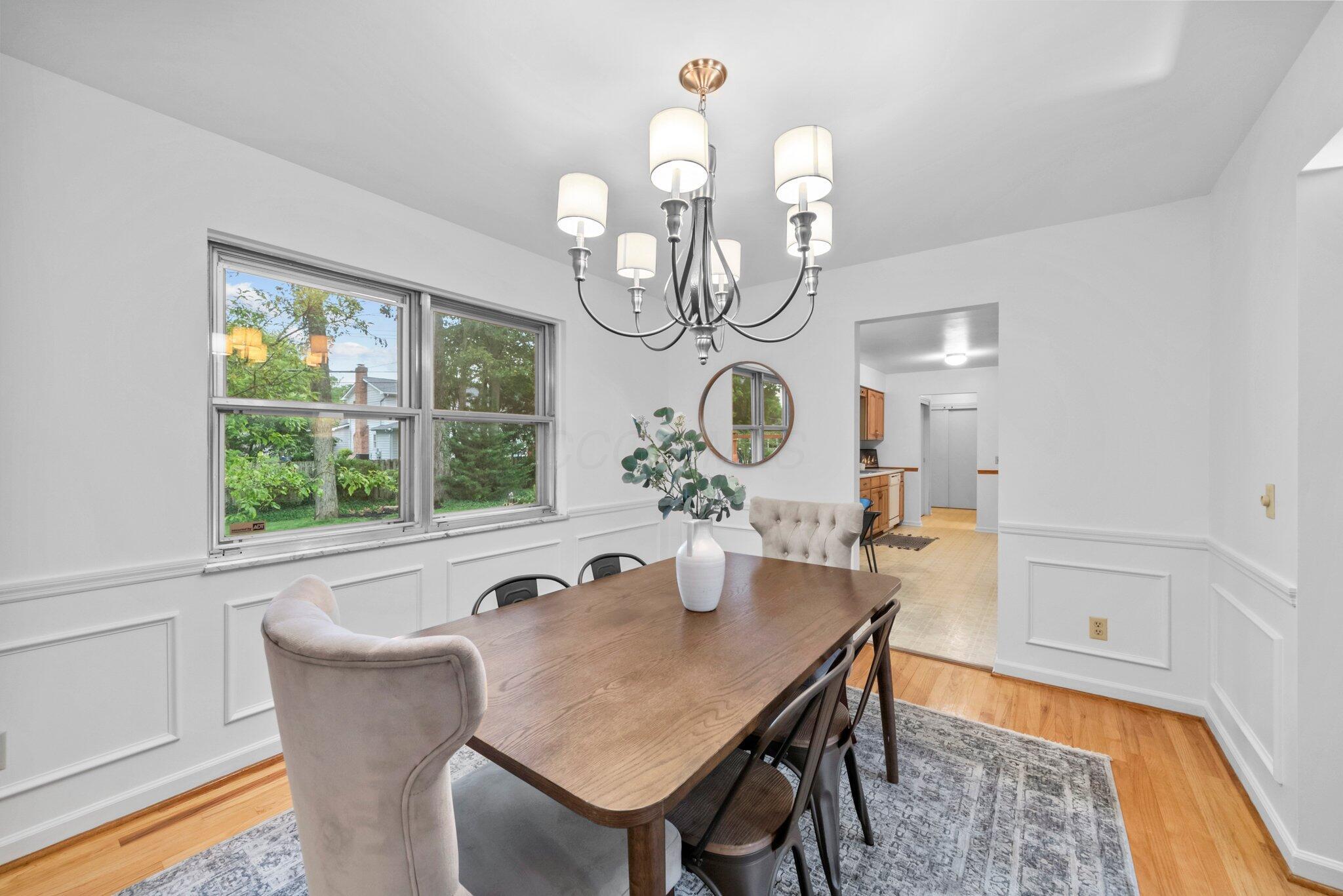 1295 Castleton Road North Columbus, OH 43220 - Photo 13 of 46 Dining Room