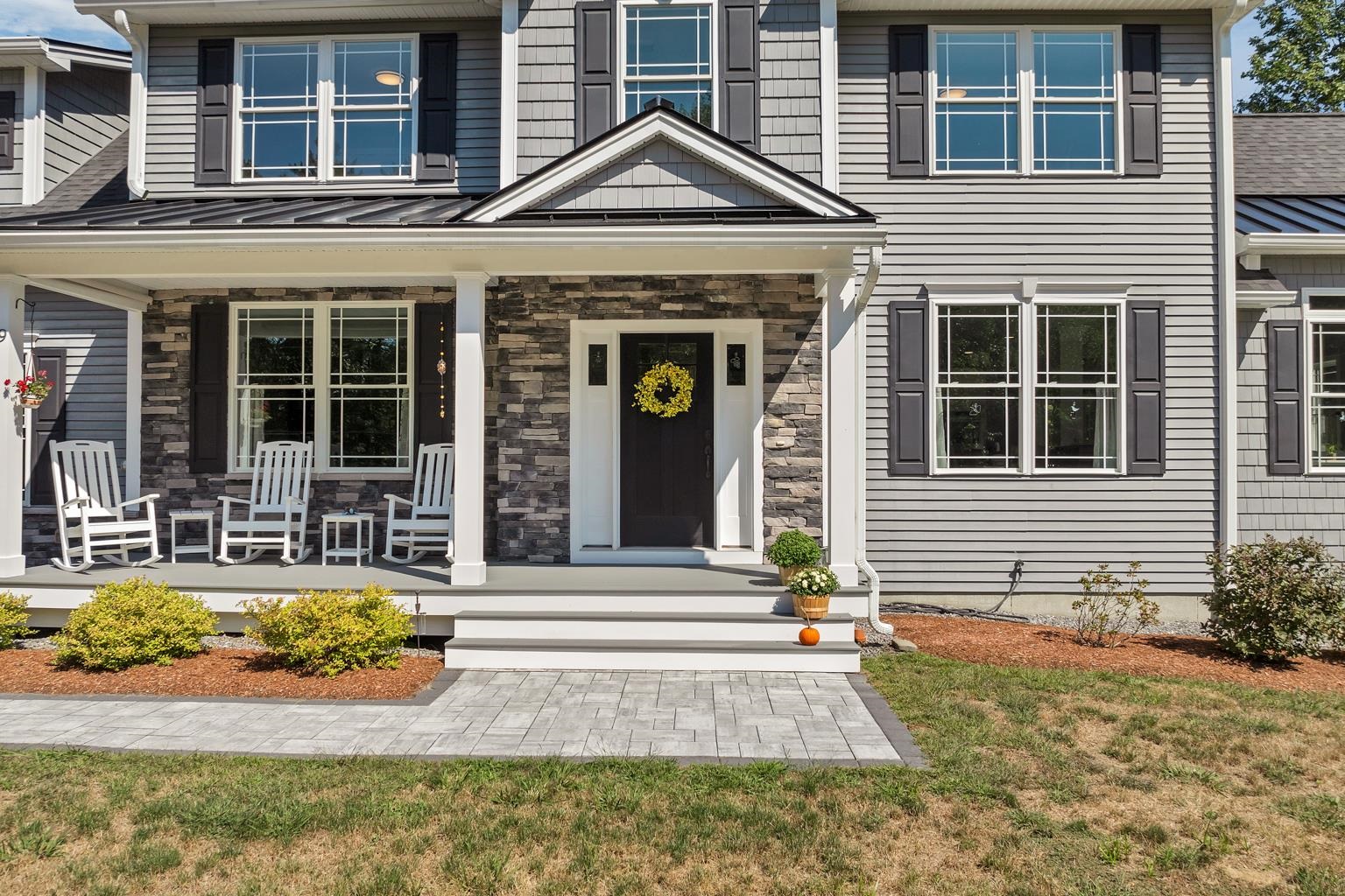 99 Hardy Road Bedford, NH 03110 - Photo 4 of 42