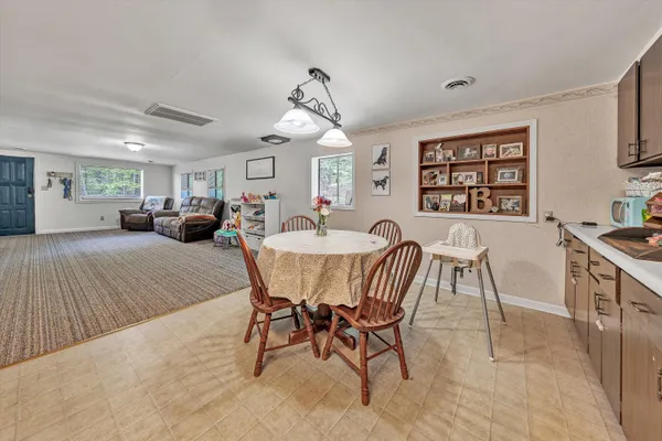 $279,950 | 897 Dellwood Road, Salem, VA 24153