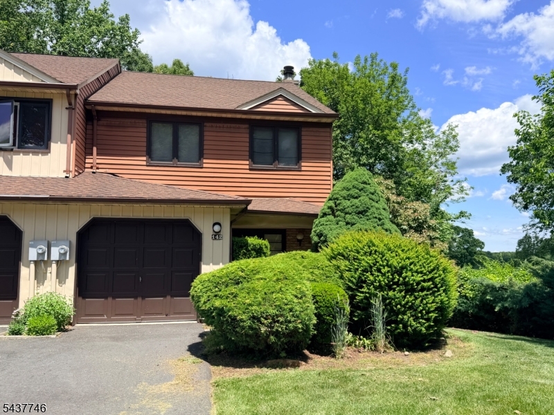 142 Patriots Road Morris Plains, NJ 07950 - Photo 1 of 2
