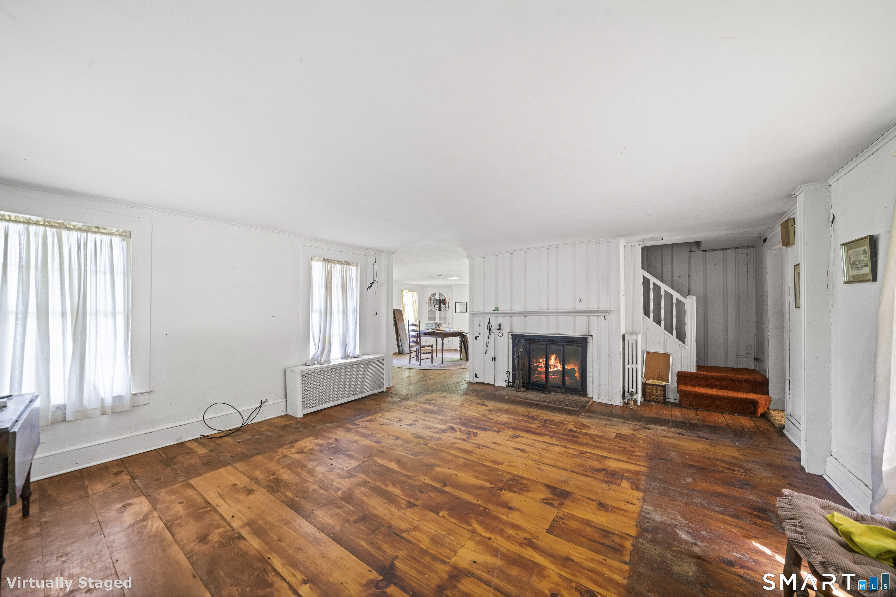 128 Terry's Plain Road Simsbury, CT 06070 - Photo 4 of 40