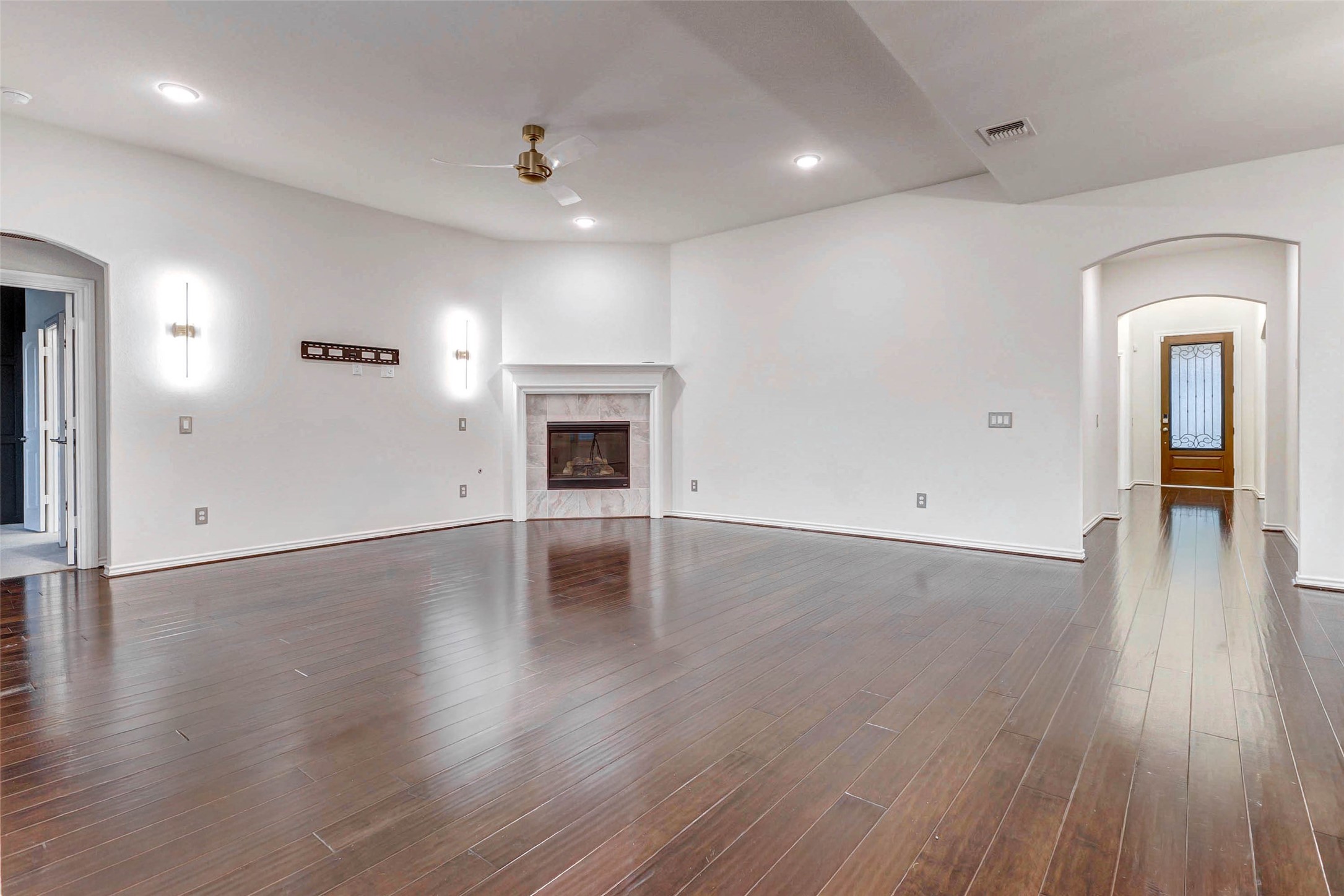 17831 Maple Ash Drive Spring, TX 77379 - Photo 8 of 38