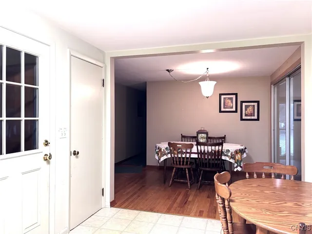 $250,000 | 7721 Marie Drive, Manlius, NY 13082