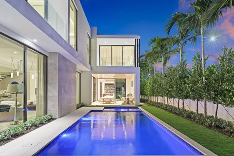 $5,150,000 | 340 Grove Place, Delray Beach, FL 33444