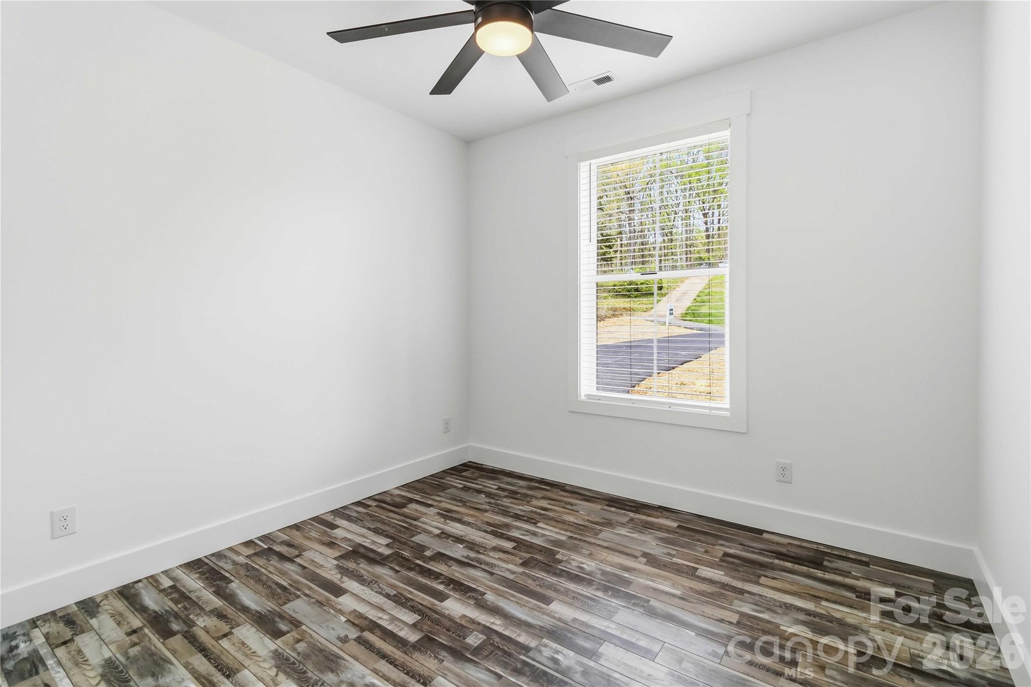 602 Stateline Road Clover, SC 29710 - Photo 17 of 28