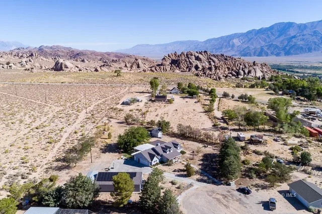 $925,000 | 400 Dominy Road, Lone Pine, CA 93545