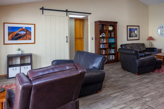 $925,000 | 400 Dominy Road, Lone Pine, CA 93545