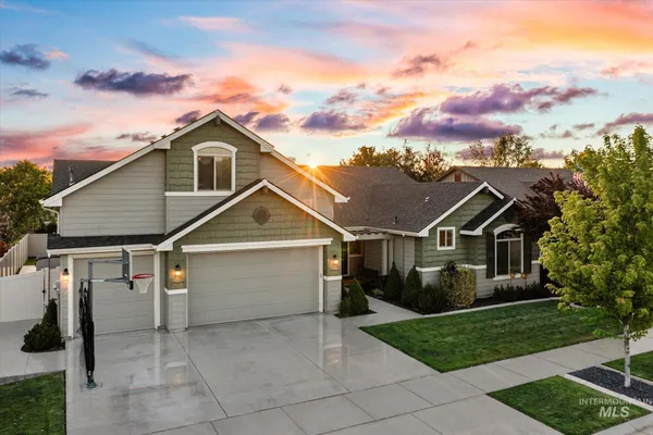 $745,000 | 847 North Tullshire Way, Eagle, ID 83616