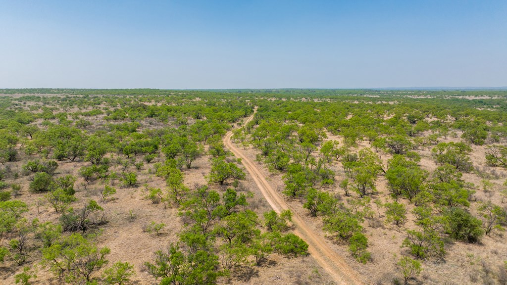 701 County Road Goldsboro, TX 79519 - Photo 14 of 24 a view of an ocean