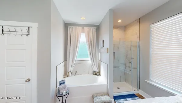 $2,895 | 1215 Ocean View Drive, Gulfport, MS 39507
