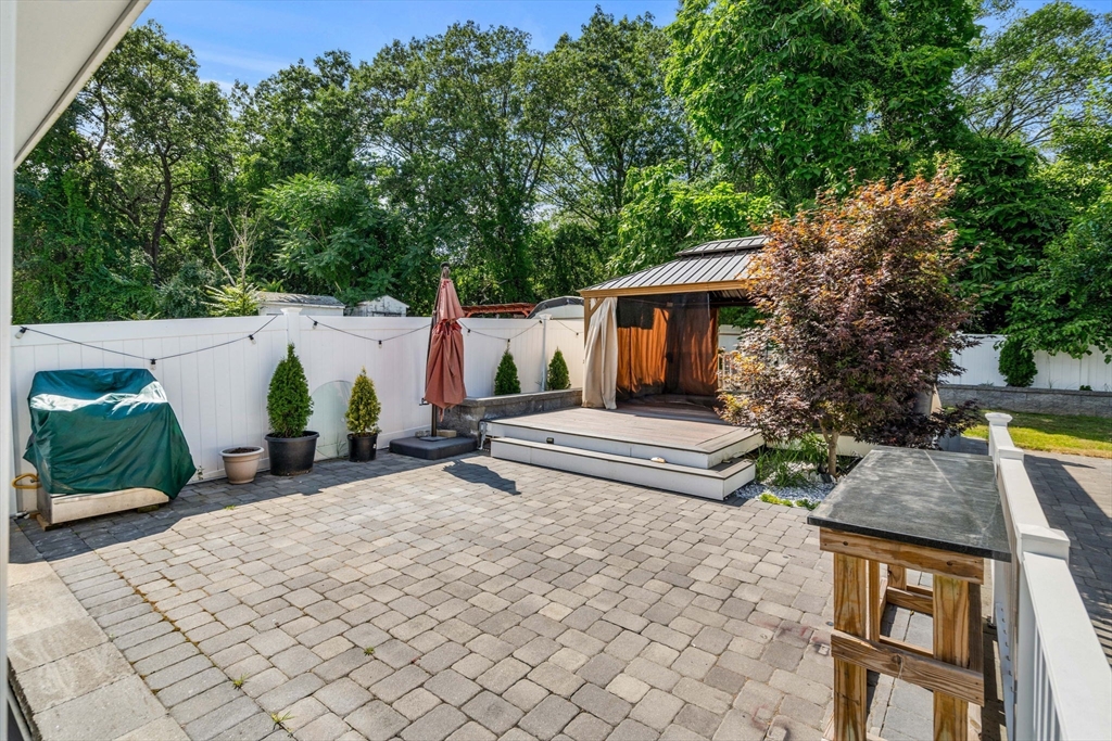 150 East Meadow Road Lowell, MA 01854 - Photo 29 of 30 Gallery Image 29