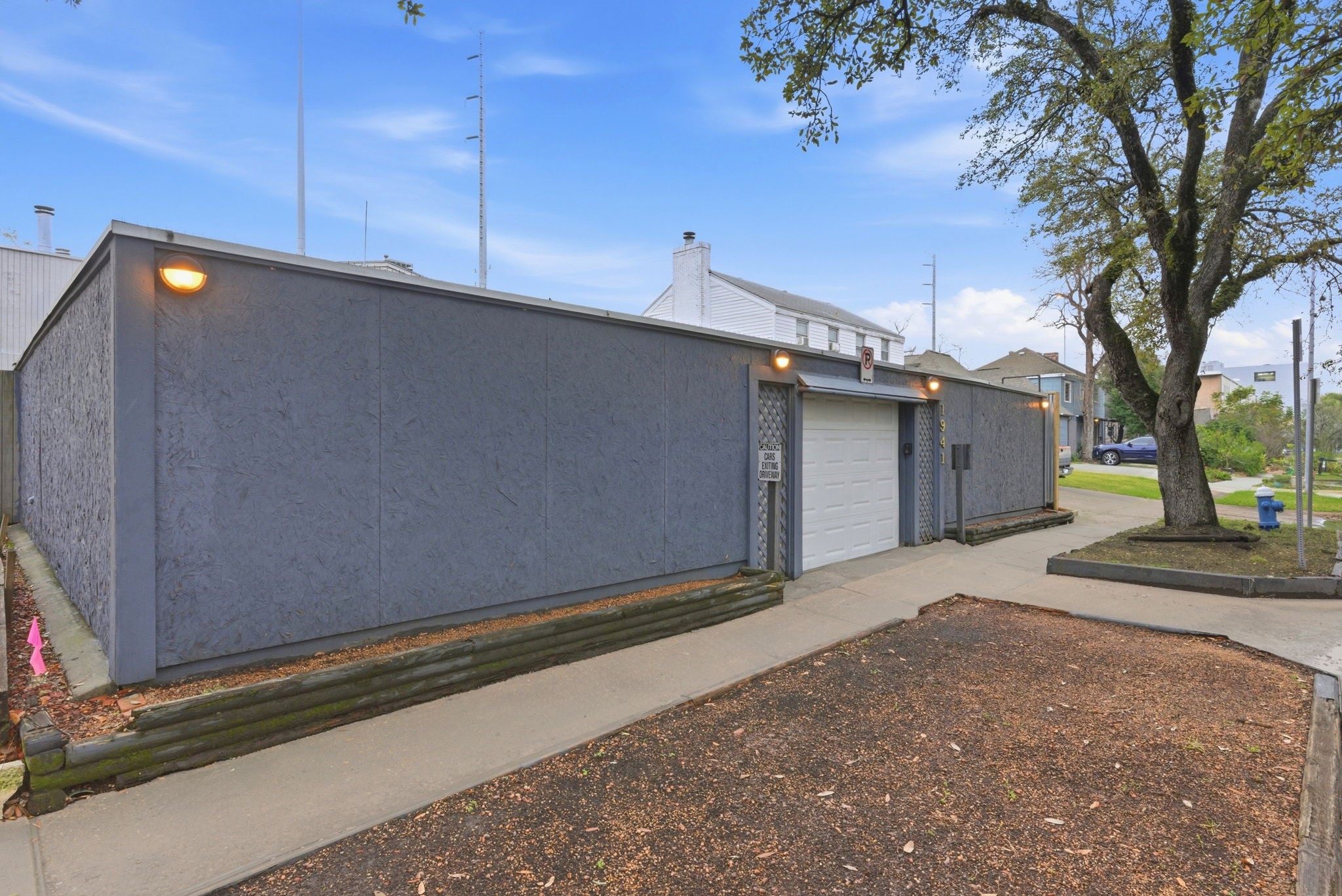 1941 Lexington Street, Unit 6 Houston, TX 77098 - Photo 2 of 50 Enclosed Private Access to Property.