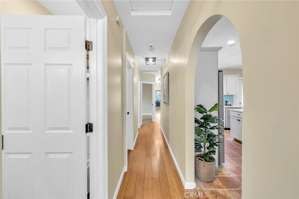 6620 Vesper Avenue Van Nuys, CA 91405 - Photo 14 of 40 a view of a hallway with flower plants