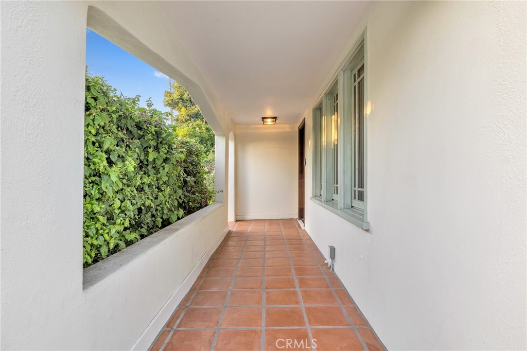 6620 Vesper Avenue Van Nuys, CA 91405 - Photo 32 of 40 a view of a pathway both side of a house