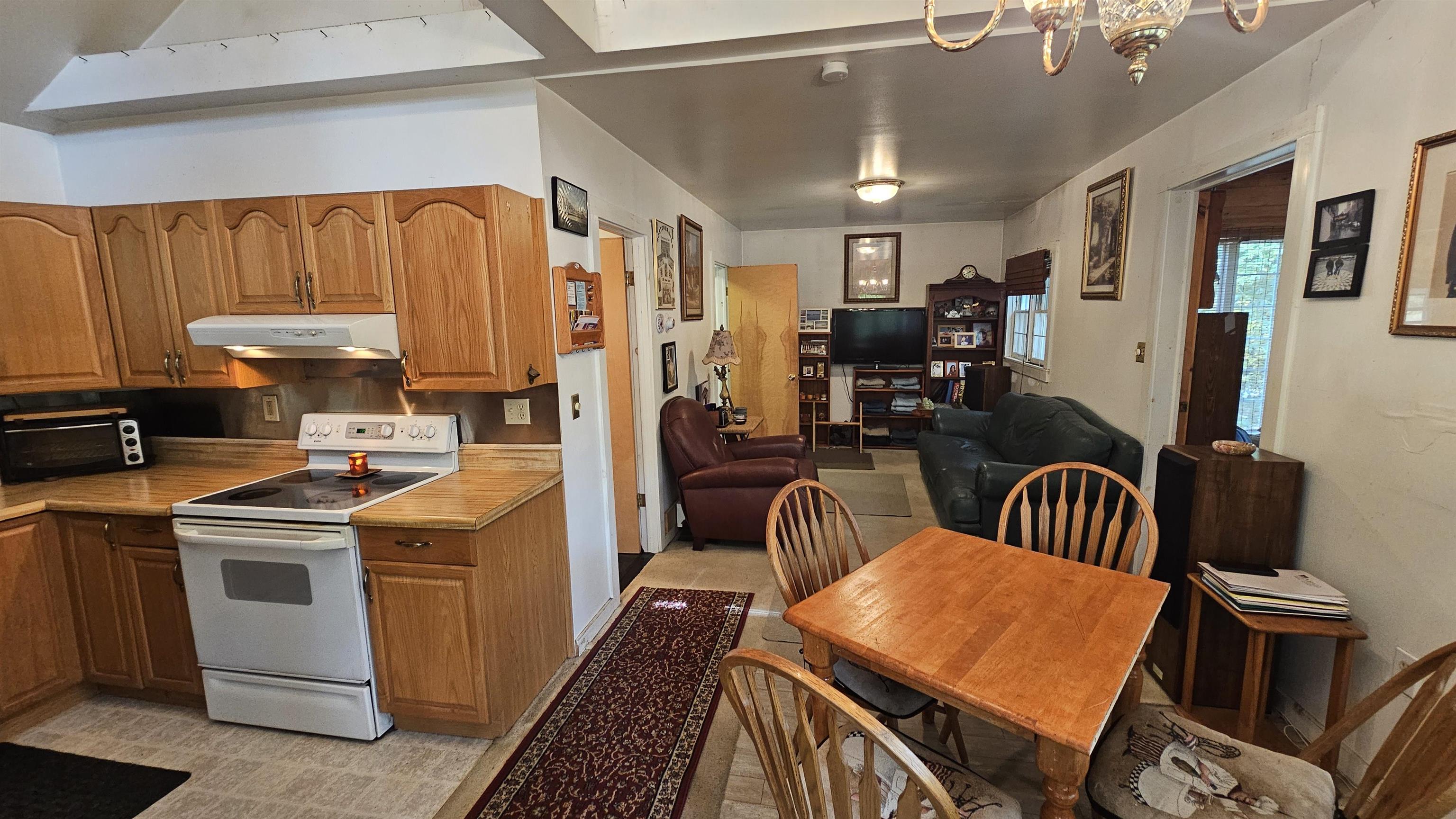 787 Highway 30 Newfane, VT 05345 - Photo 12 of 37