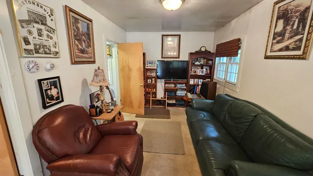 $325,000 | 787 Highway 30, Newfane, VT 05345