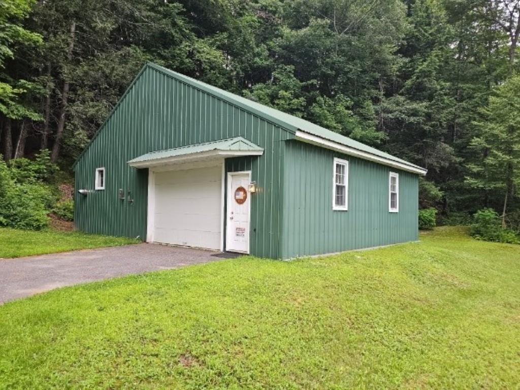 787 Highway 30 Newfane, VT 05345 - Photo 33 of 37