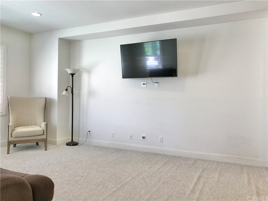 16 Calliope Lake Forest, CA 92630 - Photo 15 of 36