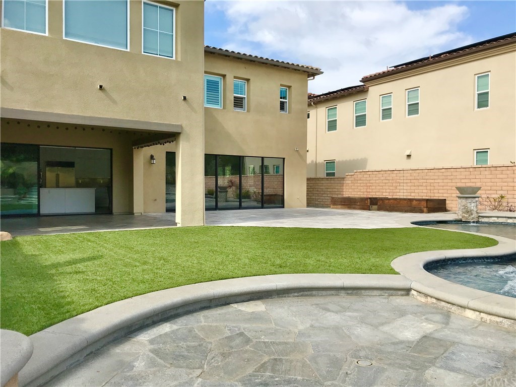 16 Calliope Lake Forest, CA 92630 - Photo 34 of 36