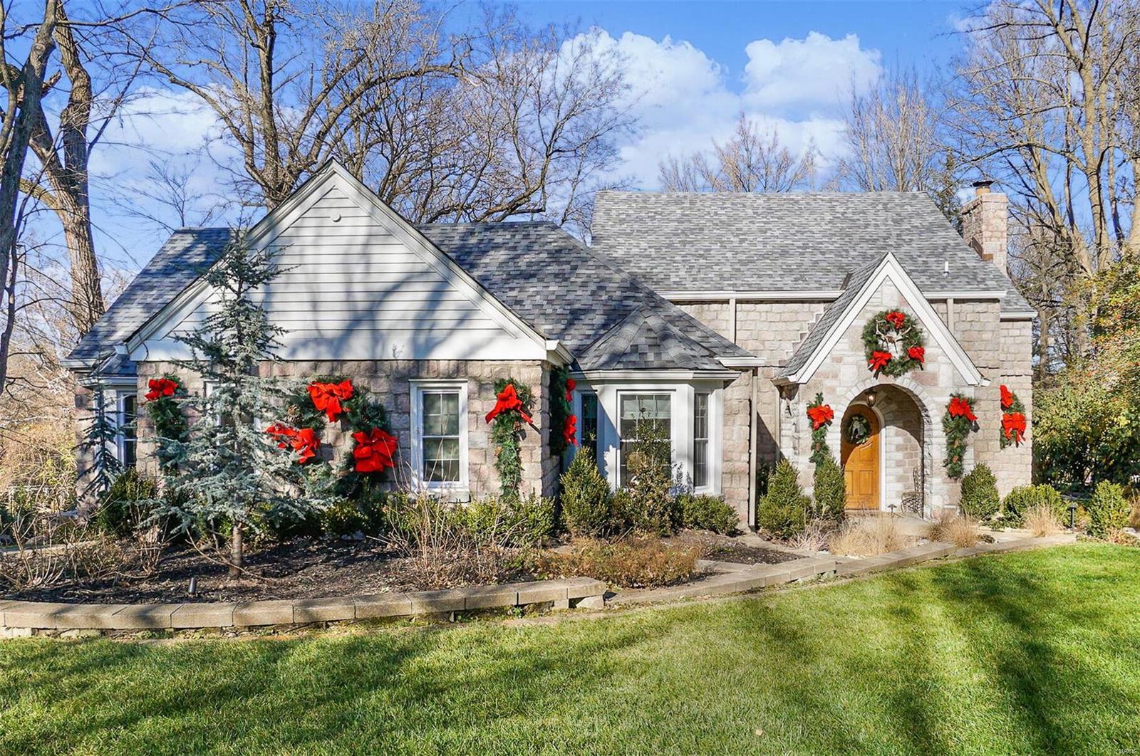 9117 Clayton Road Ladue, MO 63124 - Photo 1 of 50 Gallery Image 1