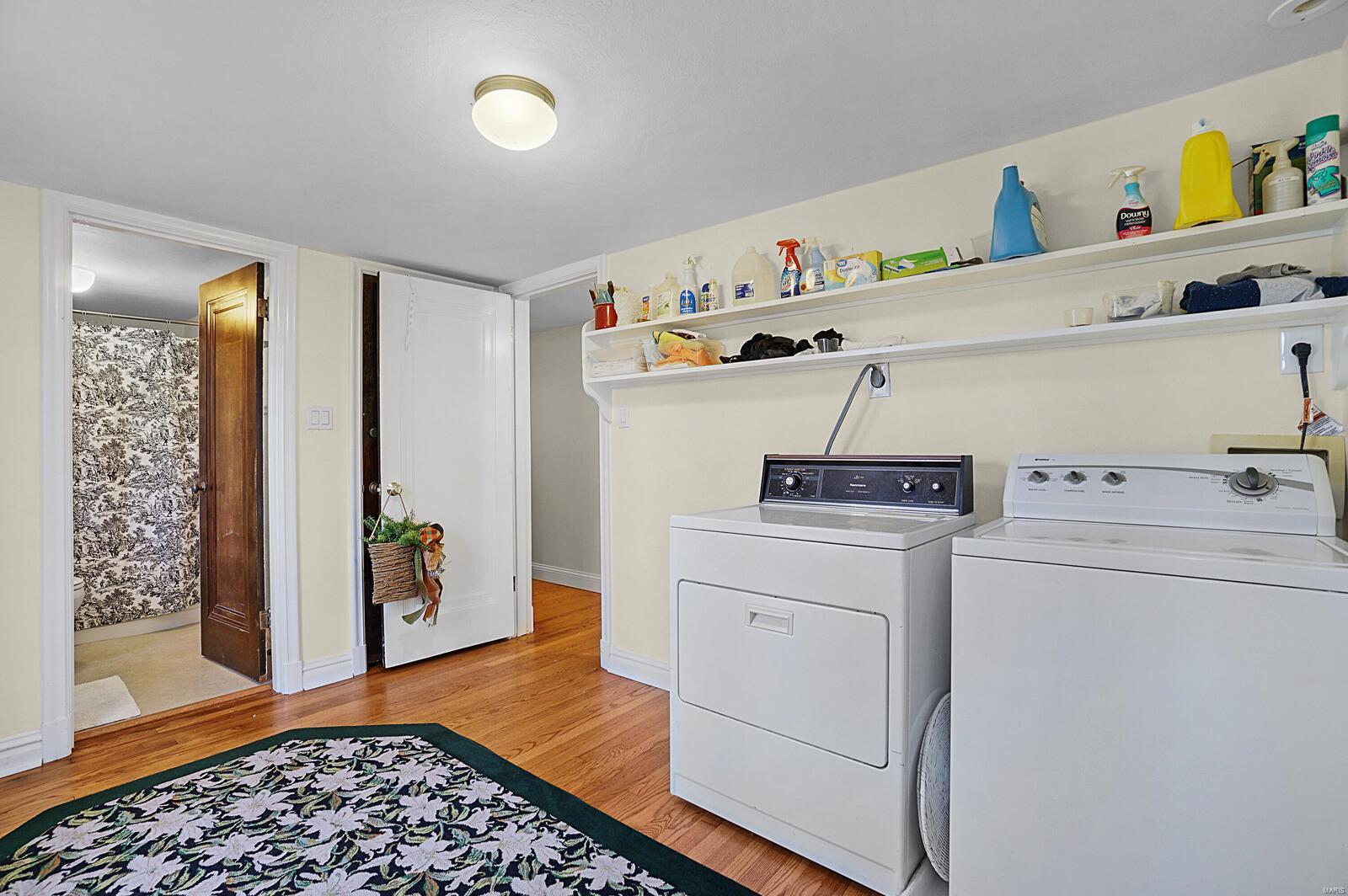 9117 Clayton Road Ladue, MO 63124 - Photo 29 of 50 Gallery Image 29