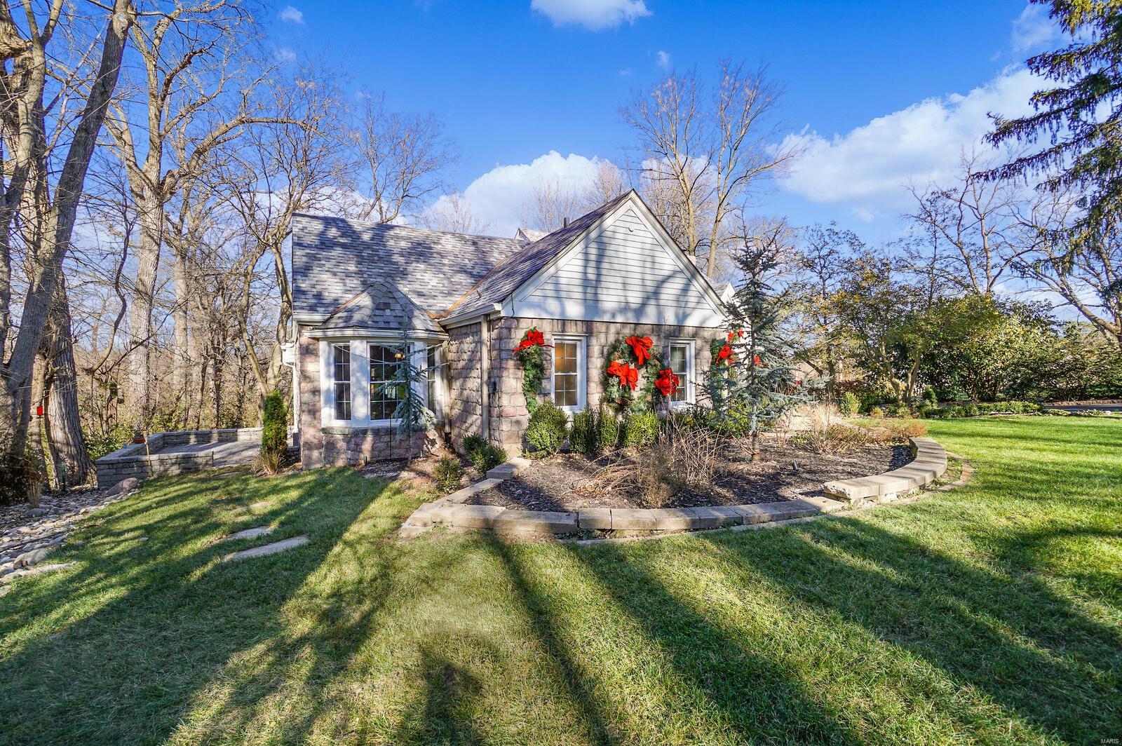 9117 Clayton Road Ladue, MO 63124 - Photo 46 of 50 Gallery Image 46