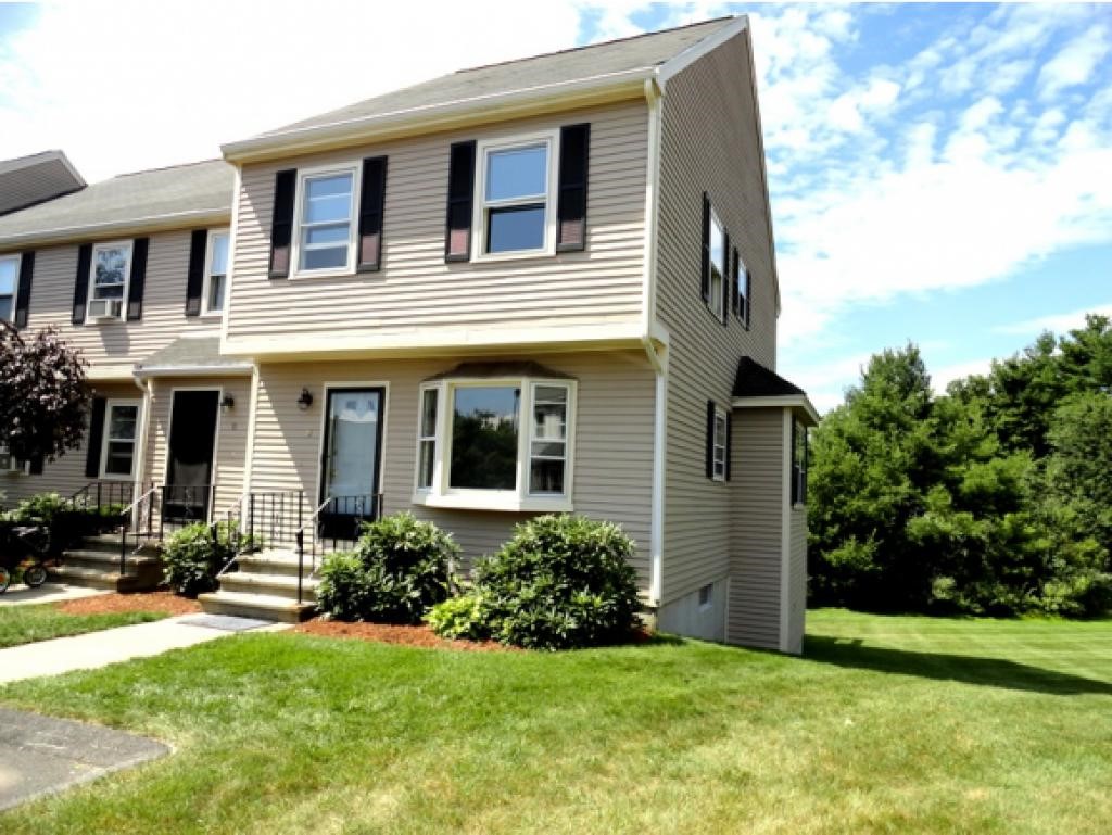 12 Riviera Road, Unit 12 Hudson, NH 03051 - Photo 1 of 13 Gallery Image 1