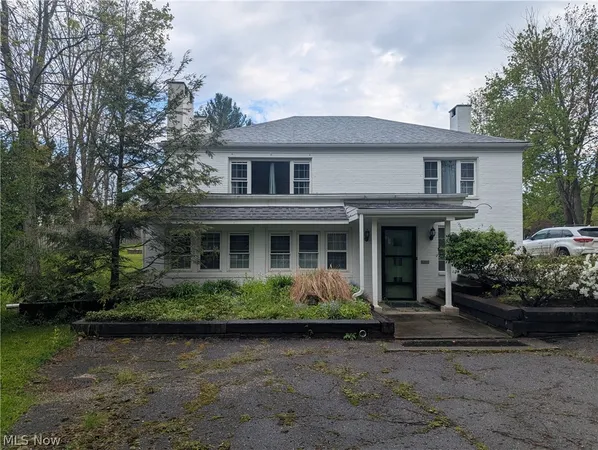 $2,000 | 707 Bell Road, Chagrin Falls, OH 44022