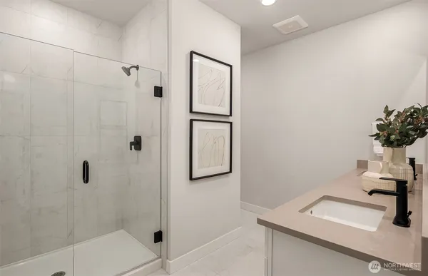 $810,531 | 6949 Northeast 184th Lane, Unit 412, Kenmore, WA 98028