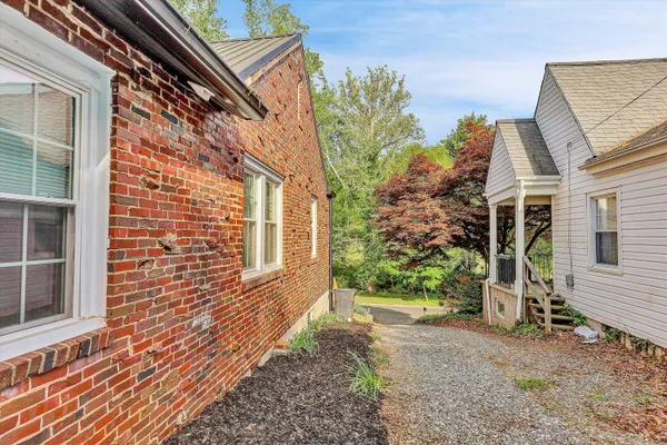 $169,000 | 733 Craig Street, Martinsville, VA 24112
