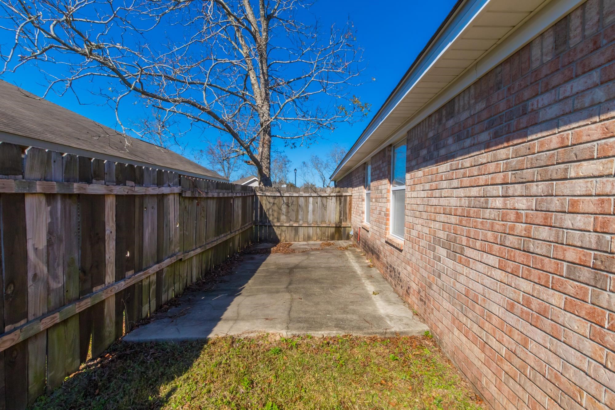 1712 Abbey Loop Foley, AL 36535 - Photo 7 of 32