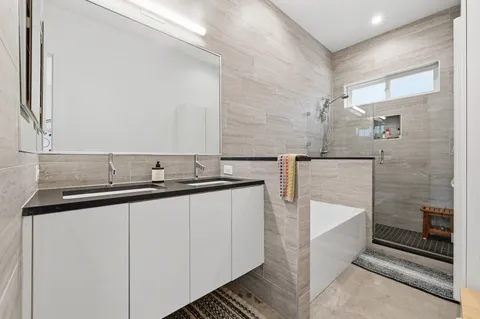 $699,000 | 2714 Stacy Lane, Unit B, Austin, TX 78704