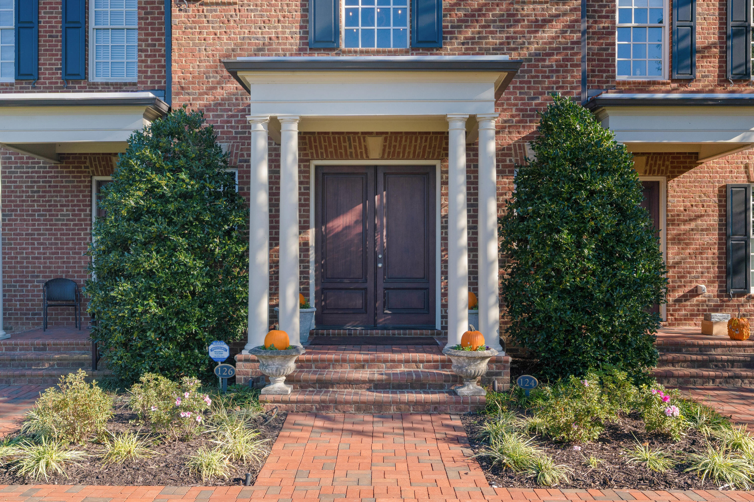 554 Whitehall Road, Unit 124 Chattanooga, TN 37405 - Photo 21 of 80 16 - 554 Whitehall_124 - Exterior