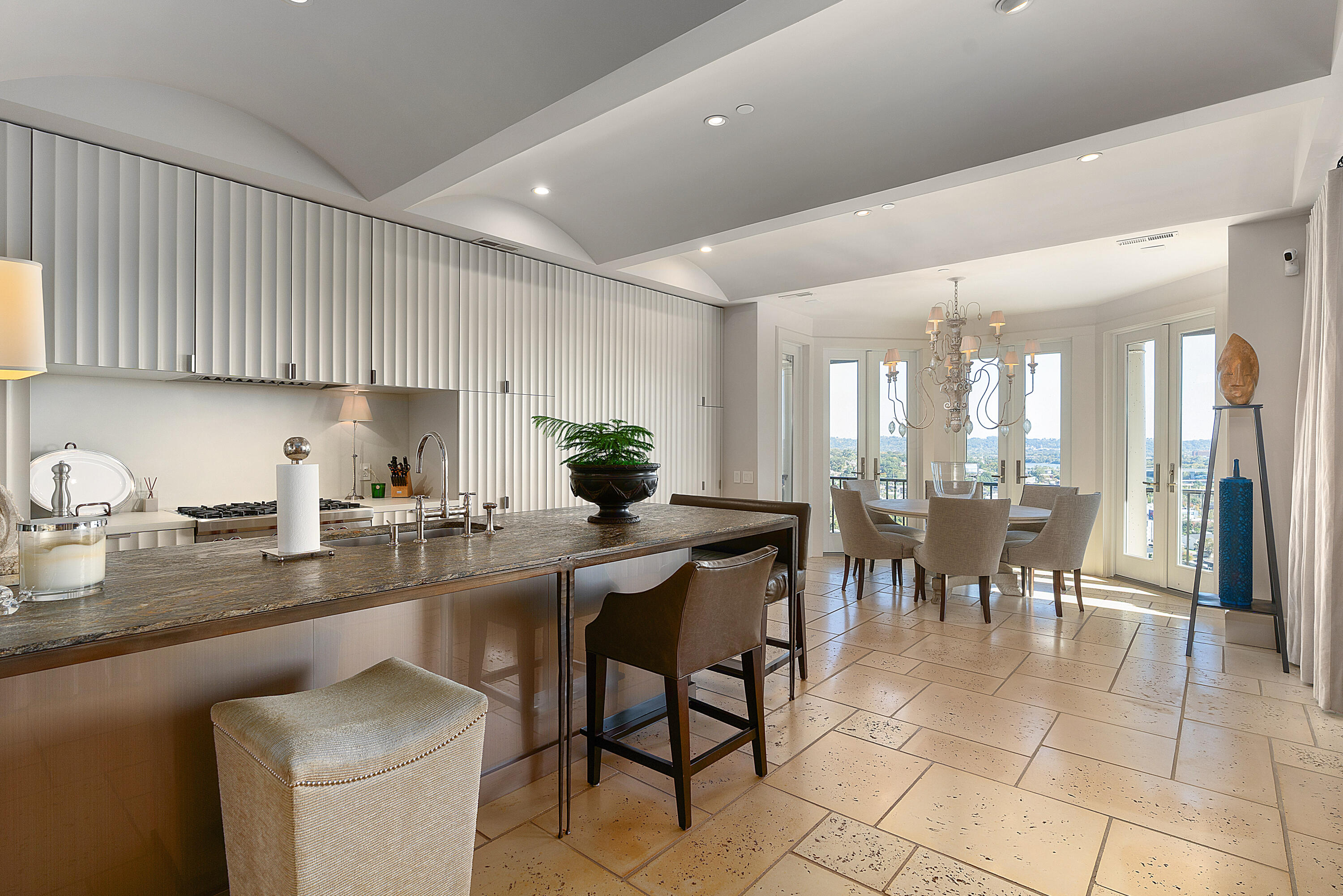 554 Whitehall Road, Unit 124 Chattanooga, TN 37405 - Photo 24 of 80 23 - 554 Whitehall_124 - Main