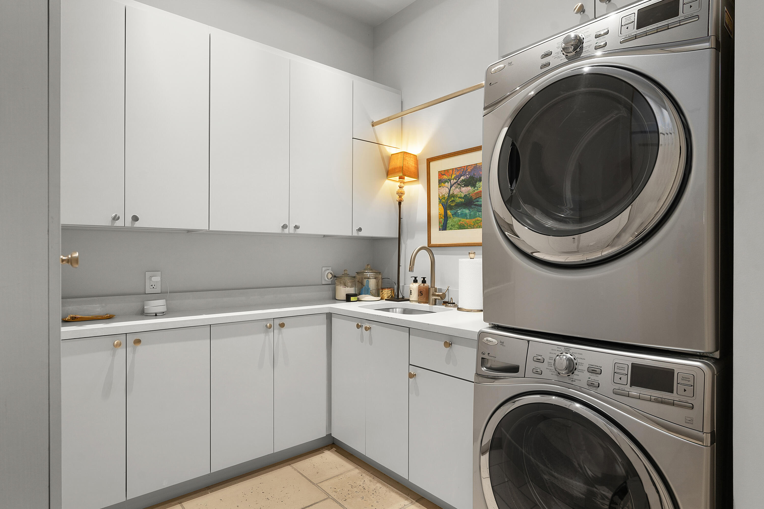 554 Whitehall Road, Unit 124 Chattanooga, TN 37405 - Photo 47 of 80 20 - 554 Whitehall_124 - Main