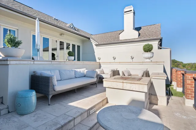 $2,195,000 | 554 Whitehall Road, Unit 124, Chattanooga, TN 37405