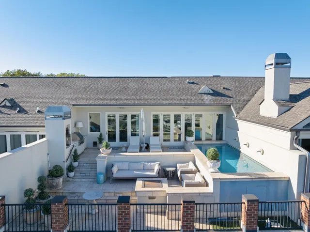 $2,195,000 | 554 Whitehall Road, Unit 124, Chattanooga, TN 37405