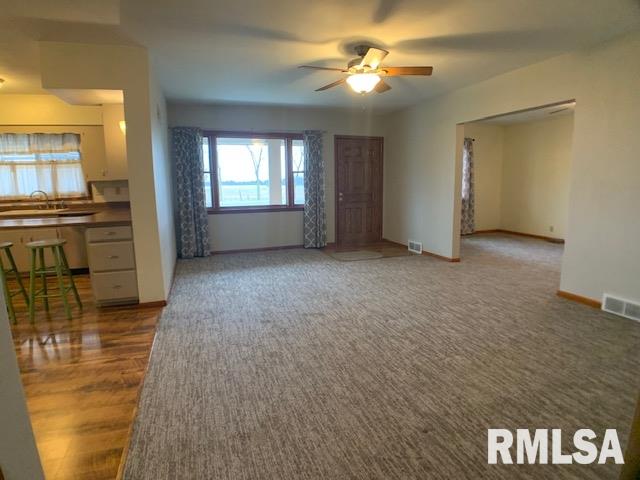 5827 West Pfeiffer Road Bartonville, IL 61607 - Photo 6 of 27 Gallery Image 6