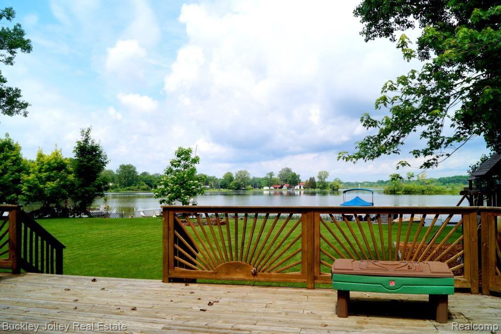 10356 Kress Road Pinckney, MI 48169 - Photo 19 of 29 Some Shade Trees