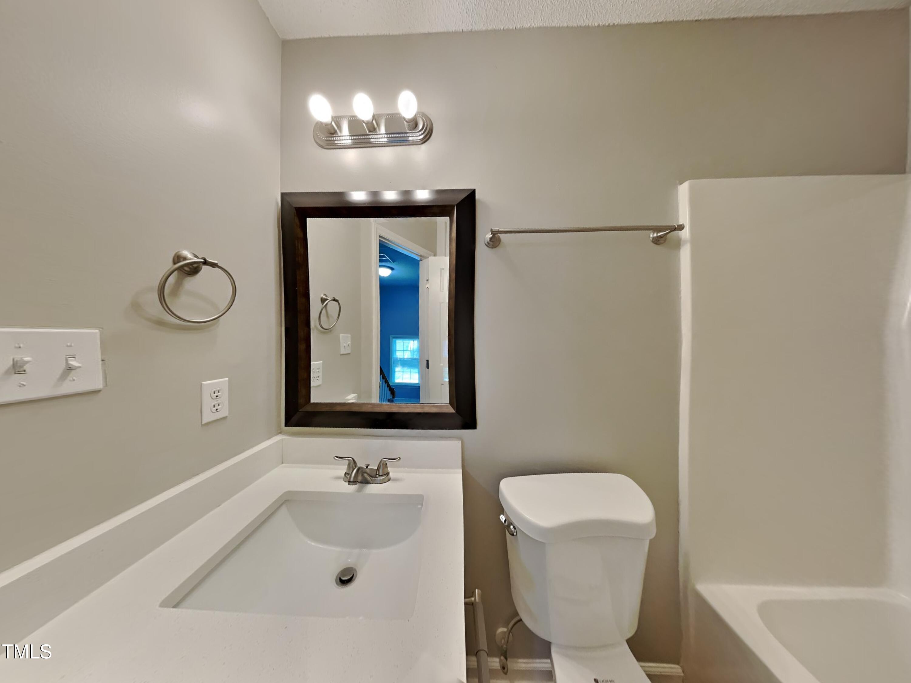 561 Yellow Berry Run Wendell, NC 27591 - Photo 15 of 18 14_Image_BaSYlrxNMY