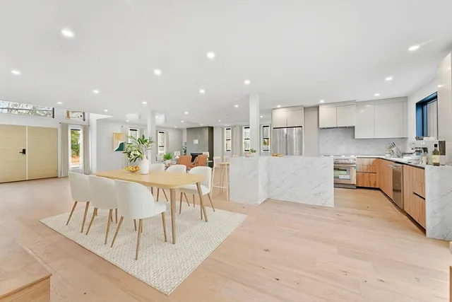 $2,799,999 | 212 Central Avenue, Needham, MA 02494